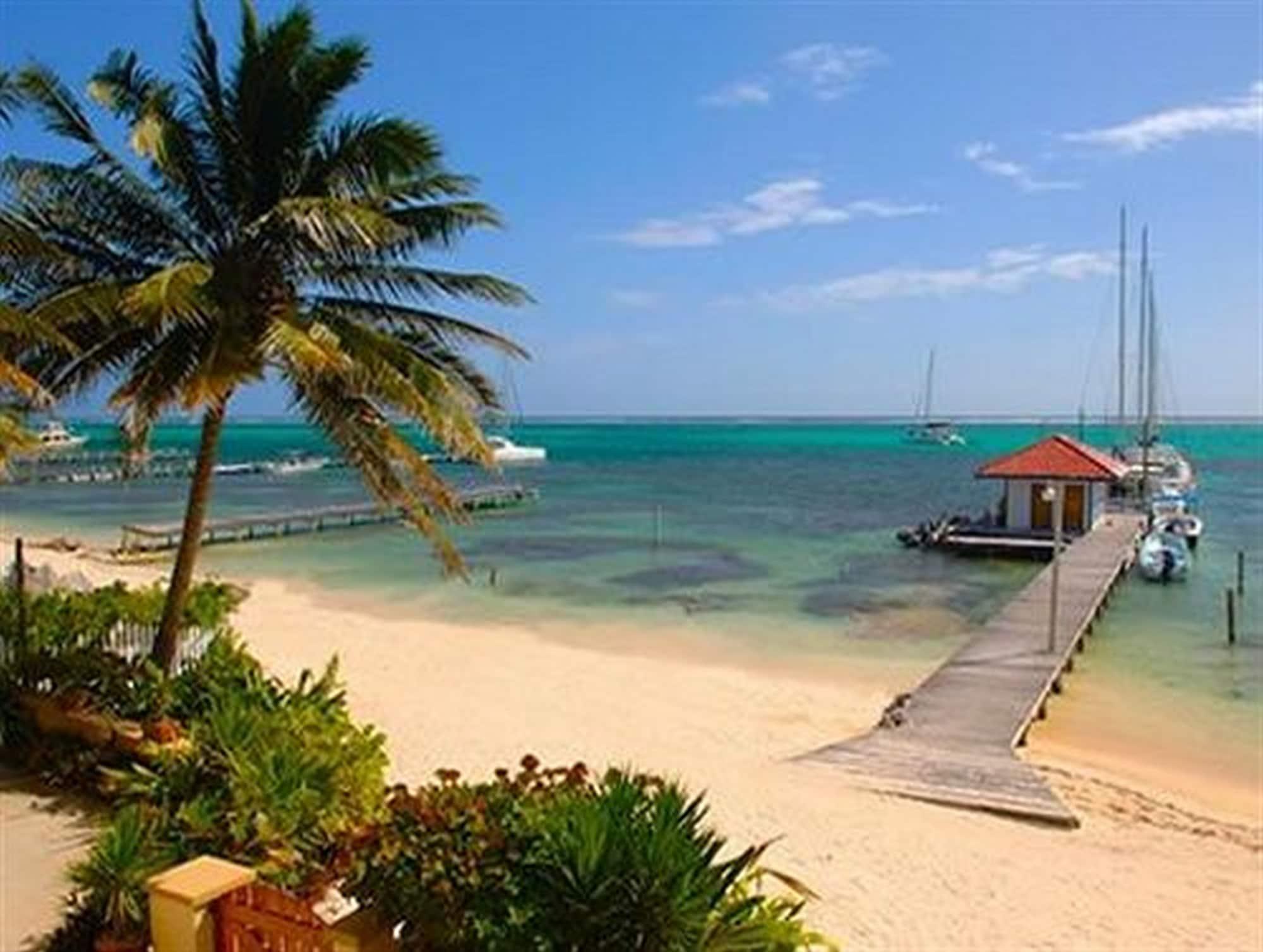 The Palms Oceanfront Suites San Pedro  Bagian luar foto